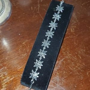 Crystal and metal star bracelet